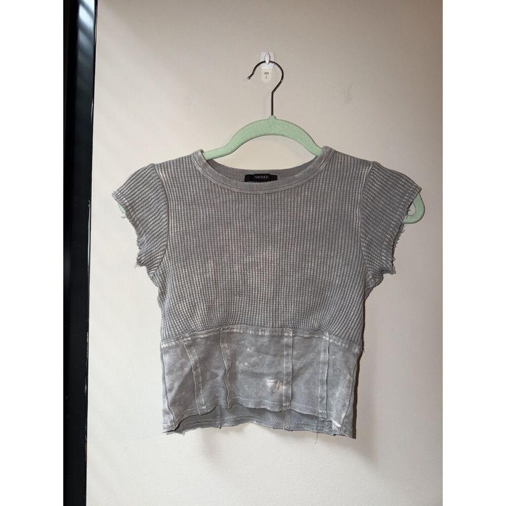 Forever 21 Small Gray Crop Top